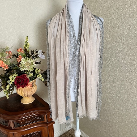 Janie Besner Wool Blend Scarf - Picture 1 of 7